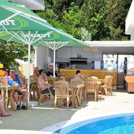 Glarus 4*