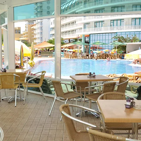 Glarus Hotel Golden Sands