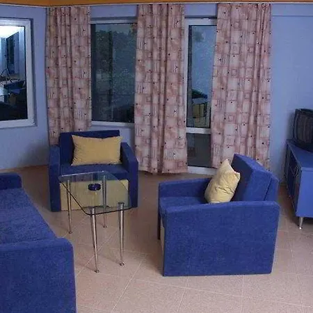 Glarus Hotel