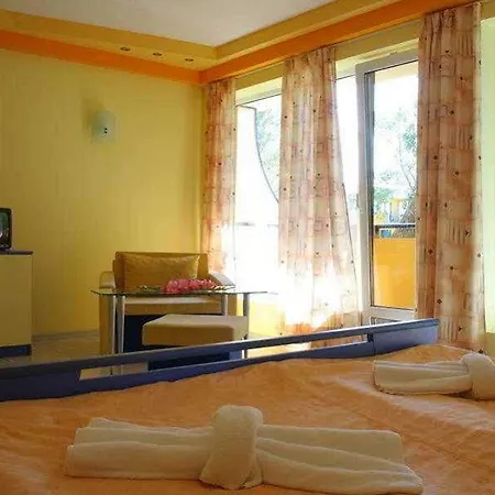Glarus 4* Goudstrand